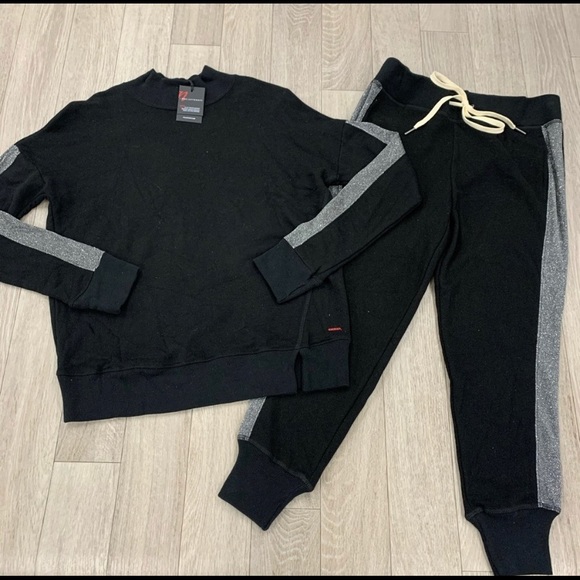 Philanthropy jogger set - Picture 3 of 4